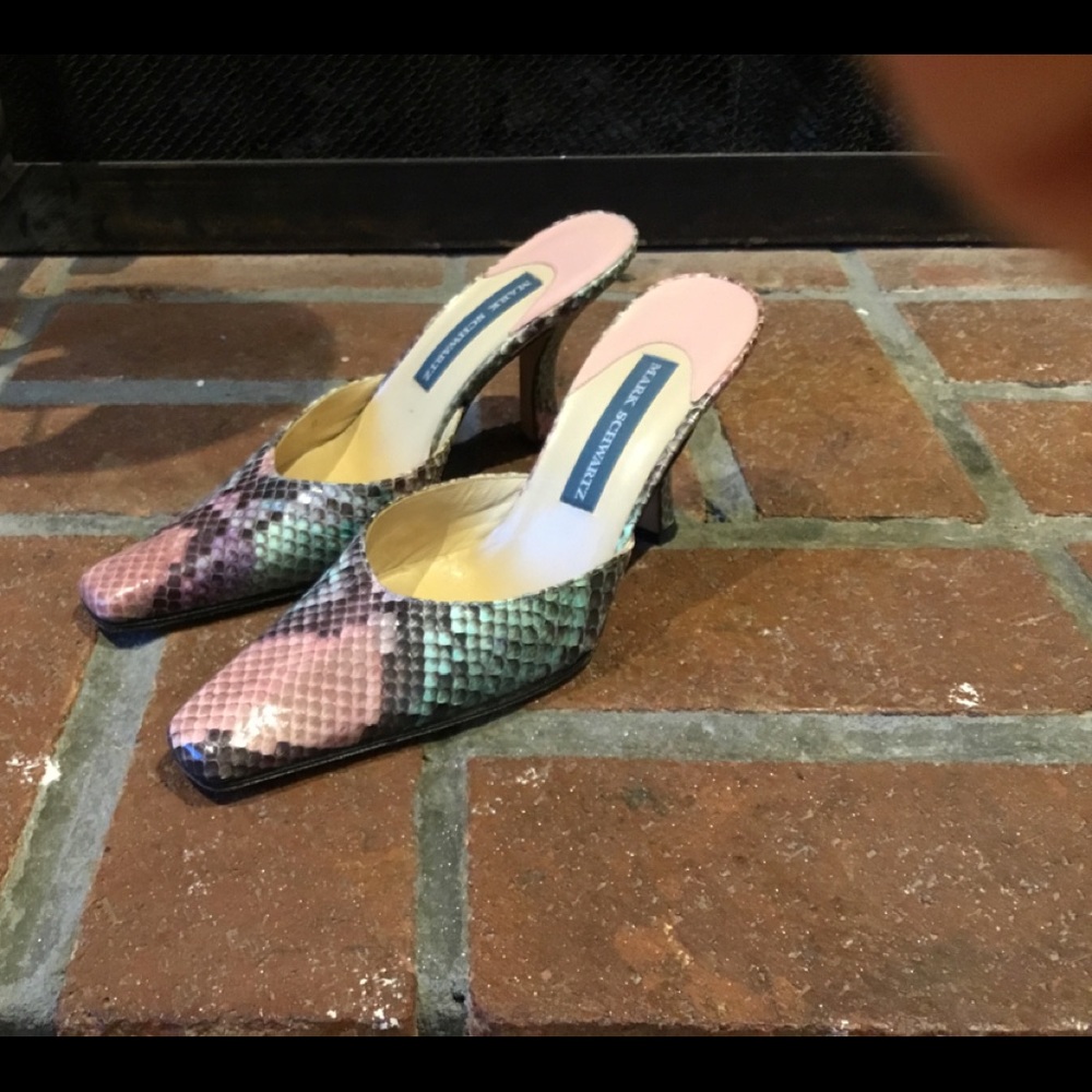 Mark Schwartz Snakeskin Stunning Mules/slides